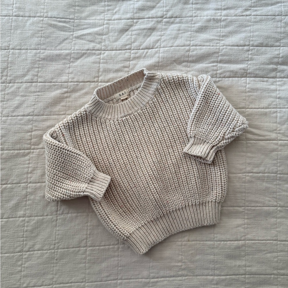 GAP Women's Cream Crew Neck Sweater